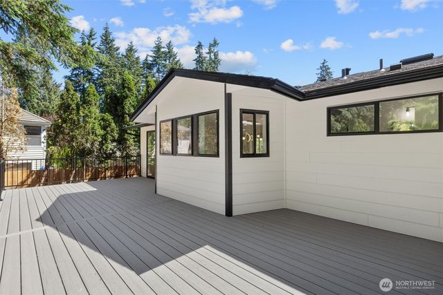6126 189th Place SW, Lynnwood, WA 98036