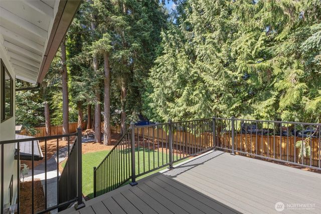 6126 189th Place SW, Lynnwood, WA 98036