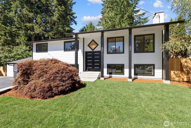 6126 189th Place SW, Lynnwood, WA 98036