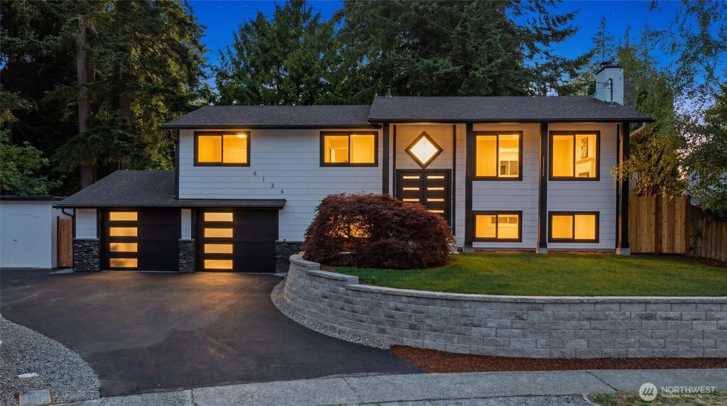 6126 189th Place SW, Lynnwood, WA 98036