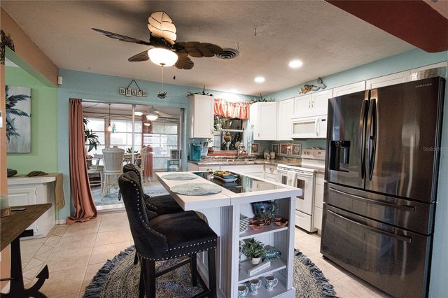 457 W TARPON BOULEVARD NW, Port Charlotte, FL 33952