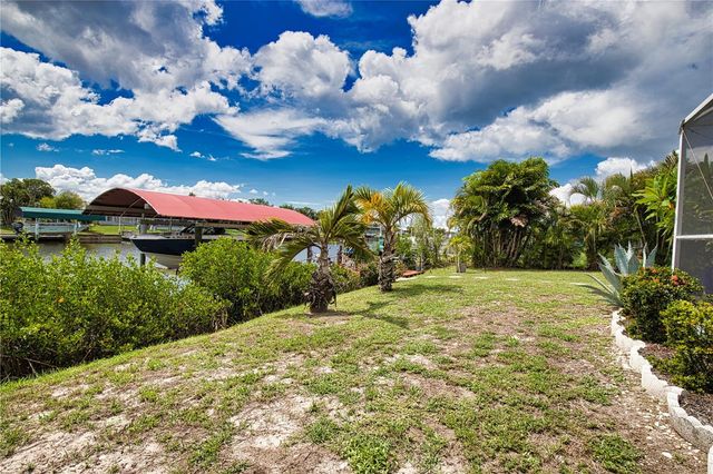 457 W TARPON BOULEVARD NW, Port Charlotte, FL 33952