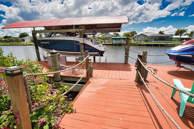 457 W TARPON BOULEVARD NW, Port Charlotte, FL 33952