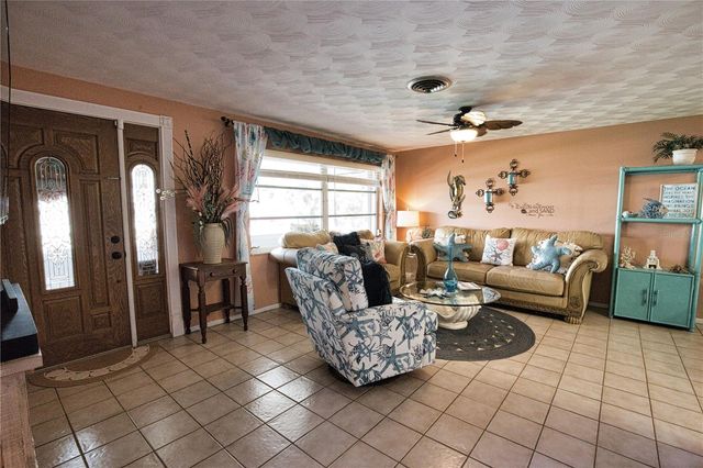457 W TARPON BOULEVARD NW, Port Charlotte, FL 33952