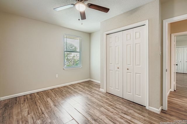 122 Adrian Dr, San Antonio, TX 78213