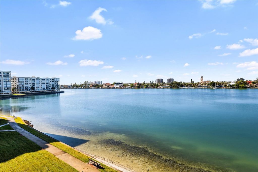 8000 SAILBOAT KEY BOULEVARD S 304, St Pete Beach, FL 33707