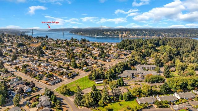 6407 N 51st Street, Tacoma, WA 98407