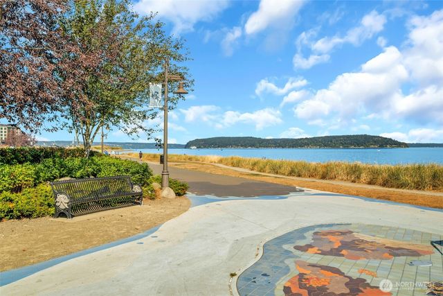 6407 N 51st Street, Tacoma, WA 98407