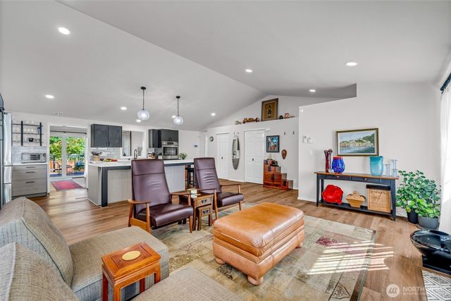 6407 N 51st Street, Tacoma, WA 98407