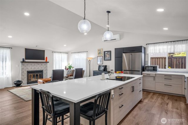 6407 N 51st Street, Tacoma, WA 98407