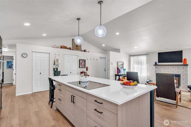 6407 N 51st Street, Tacoma, WA 98407
