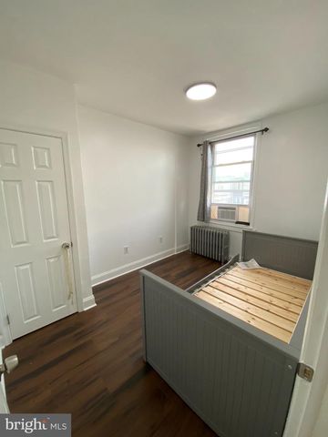 1650 E LYCOMING ST, Philadelphia, PA 19124