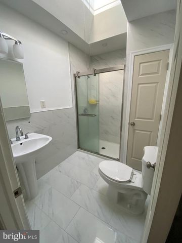 1650 E LYCOMING ST, Philadelphia, PA 19124