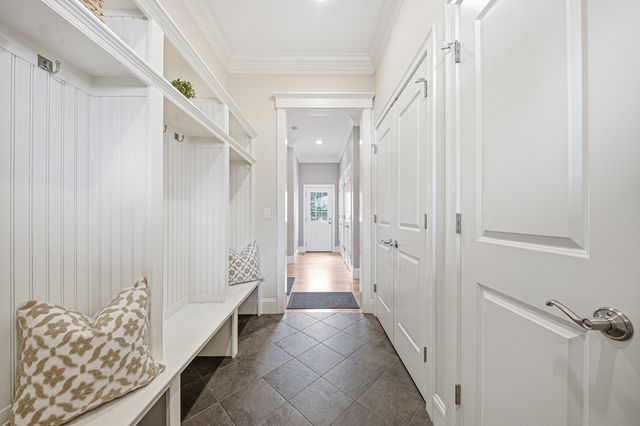 24 Normandy Rd, Lexington, MA 02421