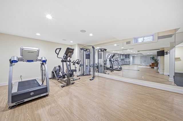 24 Normandy Rd, Lexington, MA 02421