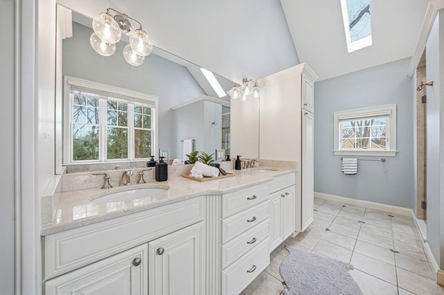 24 Normandy Rd, Lexington, MA 02421