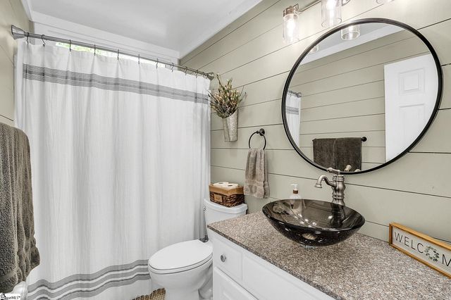 407 Two Gait Lane, Simpsonville, SC 29680