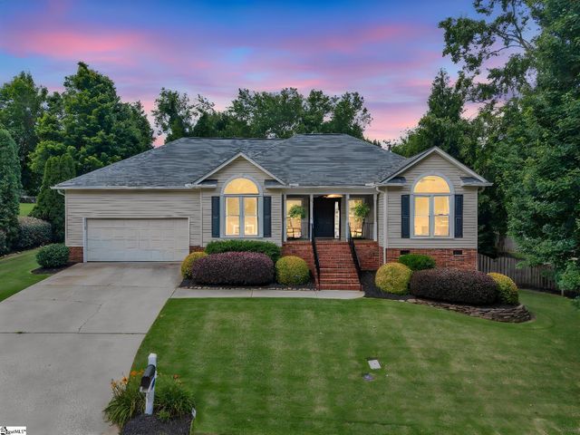 407 Two Gait Lane, Simpsonville, SC 29680