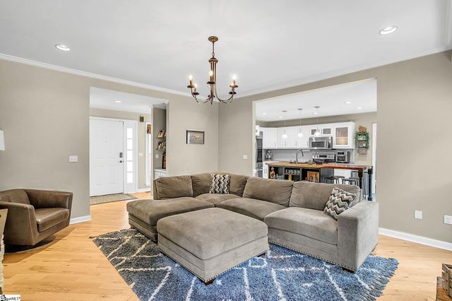 407 Two Gait Lane, Simpsonville, SC 29680