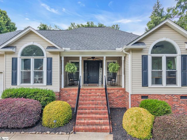 407 Two Gait Lane, Simpsonville, SC 29680