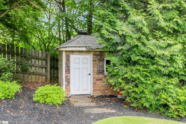 407 Two Gait Lane, Simpsonville, SC 29680