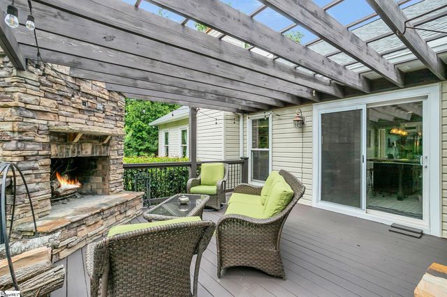 407 Two Gait Lane, Simpsonville, SC 29680