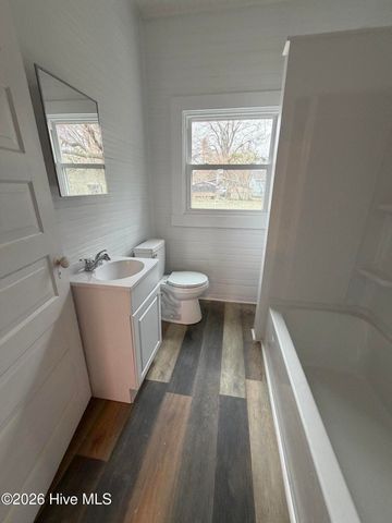 905 Chestnut Street, Tarboro, NC 27886