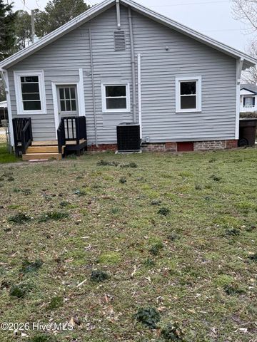 905 Chestnut Street, Tarboro, NC 27886