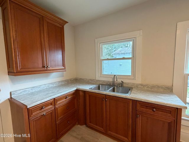 905 Chestnut Street, Tarboro, NC 27886