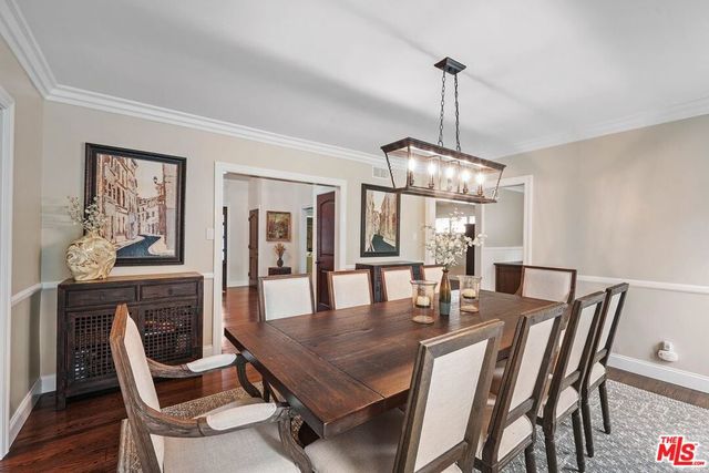 15434 Sutton Street, Sherman Oaks, CA 91403