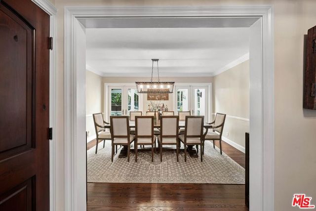 15434 Sutton Street, Sherman Oaks, CA 91403