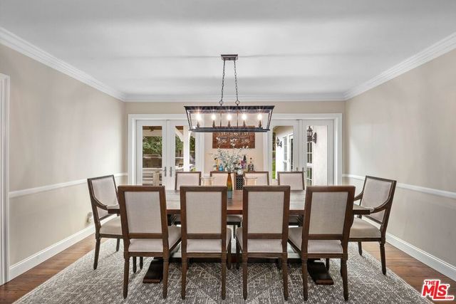 15434 Sutton Street, Sherman Oaks, CA 91403