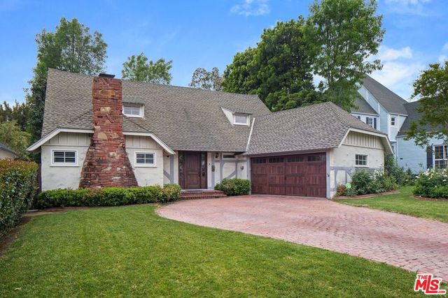 15434 Sutton Street, Sherman Oaks, CA 91403