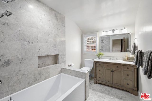 15434 Sutton Street, Sherman Oaks, CA 91403