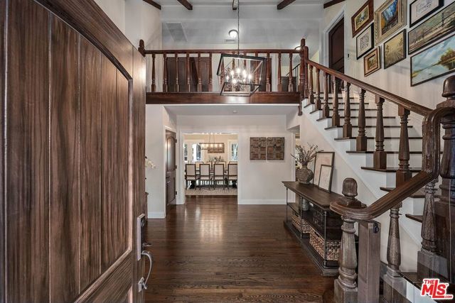 15434 Sutton Street, Sherman Oaks, CA 91403