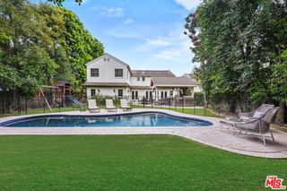 15434 Sutton Street, Sherman Oaks, CA 91403