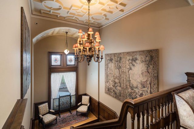 3432 N Lake DRIVE, Milwaukee, WI 53211