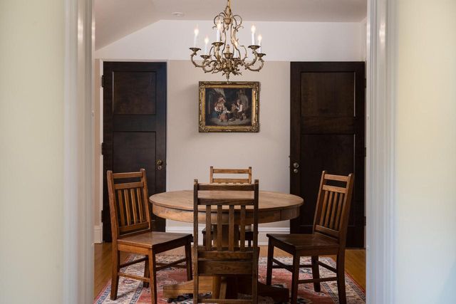 3432 N Lake DRIVE, Milwaukee, WI 53211