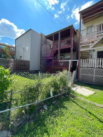 2724 W Flournoy Street, Chicago, IL 60624