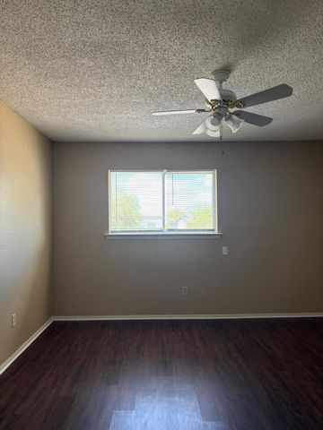1907 Townesouth CIR A, Austin, TX 78741
