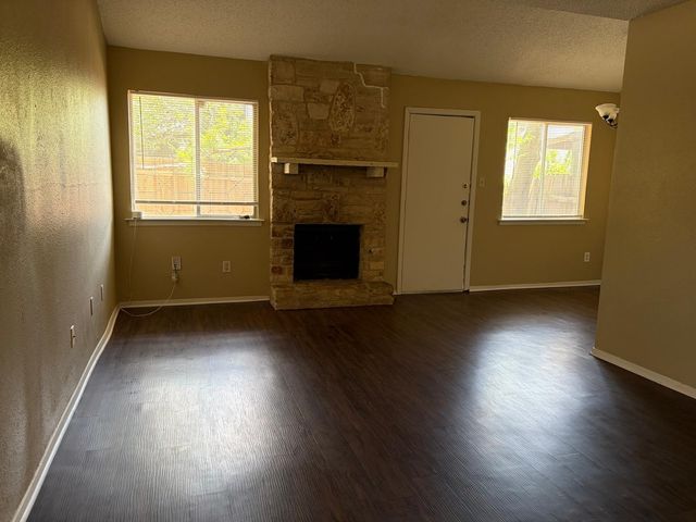 1907 Townesouth CIR A, Austin, TX 78741