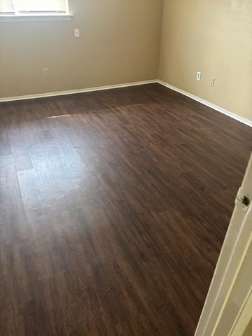 1907 Townesouth CIR A, Austin, TX 78741