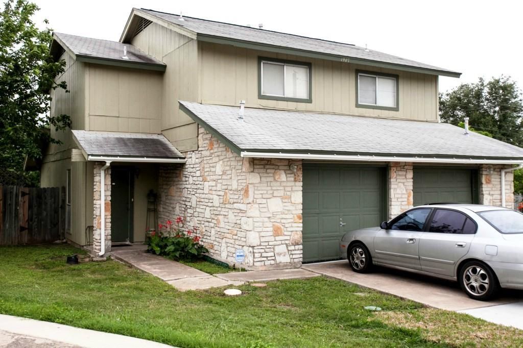 1907 Townesouth CIR A, Austin, TX 78741