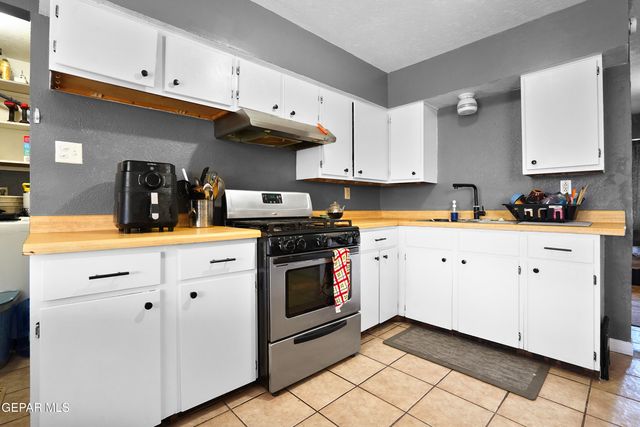 5516 FAIRBANKS Drive, El Paso, TX 79924