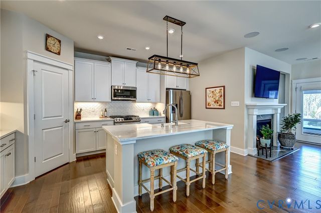 15640 Mosaic Creek Blvd, Richmond, VA 23238