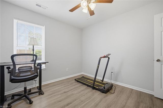 1376 Beacons Reach DR, Virginia Beach, VA 23454