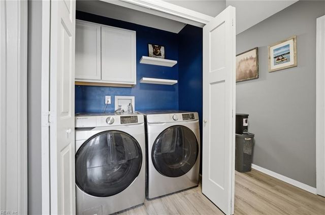 1376 Beacons Reach DR, Virginia Beach, VA 23454