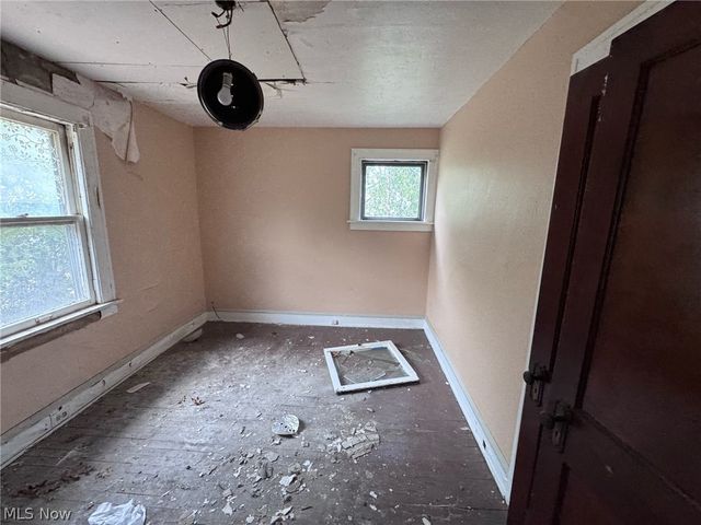 13601 Argus Avenue, Cleveland, OH 44110