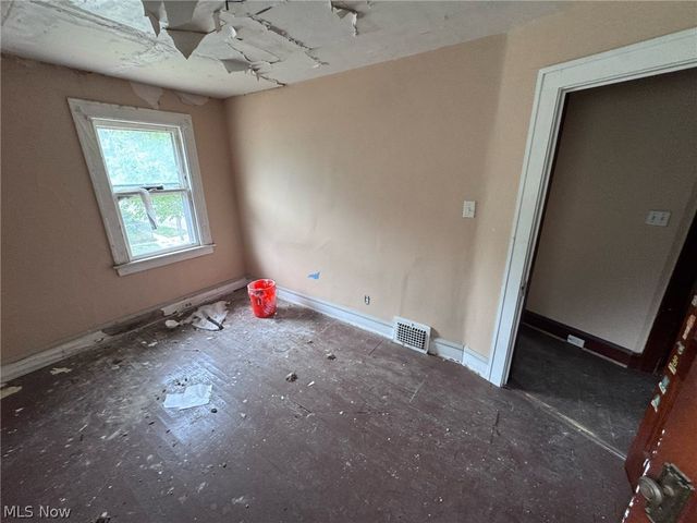 13601 Argus Avenue, Cleveland, OH 44110