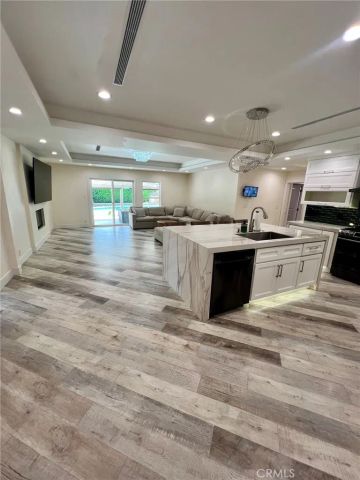 17161 Vintage, Northridge, CA 91325